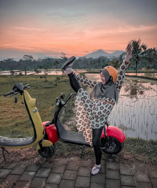 Deretan Foto Terbaru Ria Ricis di Usia Kehamilan 8 Bulan, Perut Makin Membesar