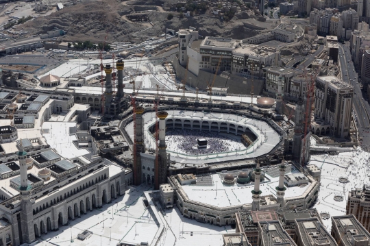 Potret Masjidil Haram dari Ketinggian Saat Ibadah Haji 2022