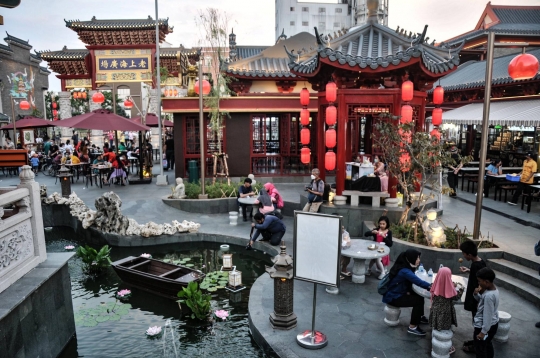 Mengunjungi China Town di Timur Jakarta
