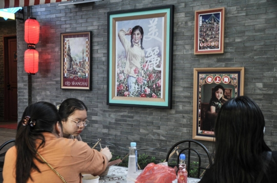 Mengunjungi China Town di Timur Jakarta