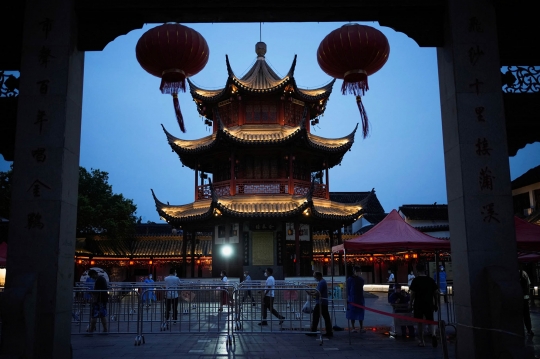 Shanghai Kembali Gelar Tes Massal usai Temuan Subvarian Baru Omicron