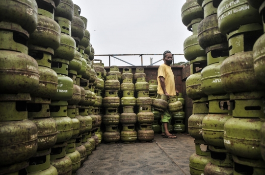 Warga Beralih ke Gas Melon Imbas Kenaikan Harga LPG Nonsubsidi