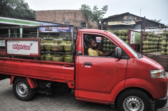 Warga Beralih ke Gas Melon Imbas Kenaikan Harga LPG Nonsubsidi