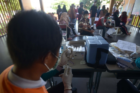 Vaksin Booster Jadi Syarat untuk Aktivitas di Ruang Publik