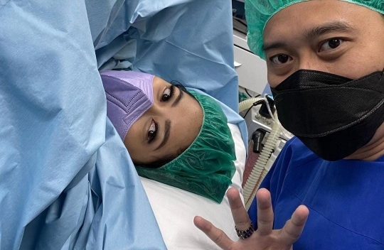 Istri Ibas Anak SBY Melahirkan, ini Potret Sang Bayi Menggemaskan Banget