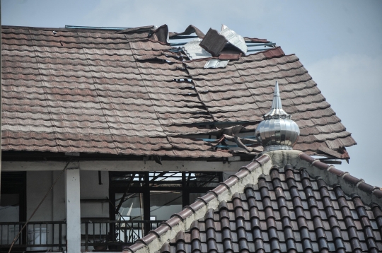 Rusak Diterjang Angin, Gedung SDN Pancoranmas 3 Depok Belum Diperbaiki