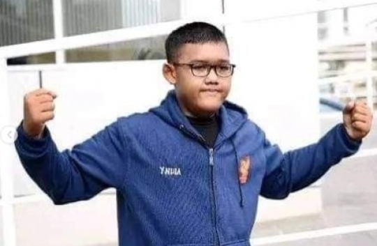 Penampilan Terbaru Arya Permana Makin Gagah dan Ganteng, Terlihat Dewasa Banget