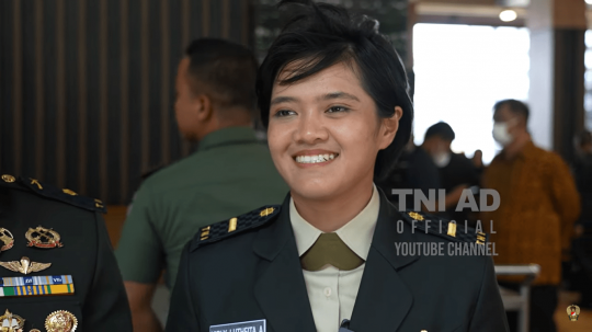 Sosok Perwira Wanita TNI AD Letda Virly Luthfita, Ternyata Ayahnya Mayor Infanteri