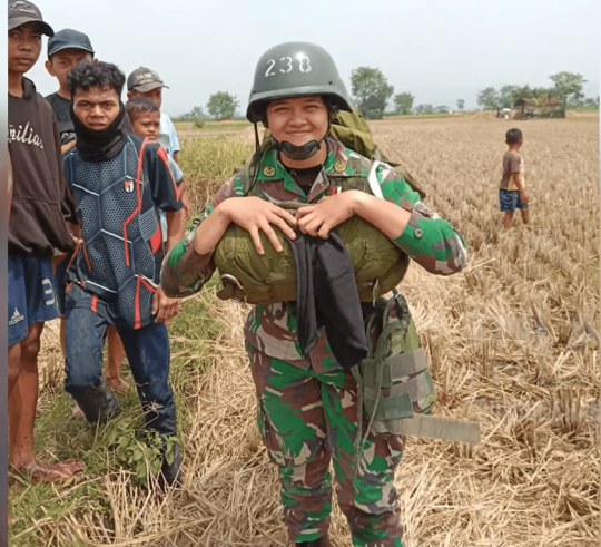 Sosok Perwira Wanita TNI AD Letda Virly Luthfita, Ternyata Ayahnya Mayor Infanteri