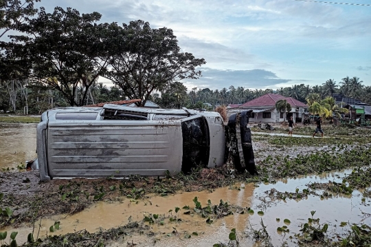 Porak-Poranda Desa Torue di Sulawesi Tengah Usai Terjangan Banjir Bandang