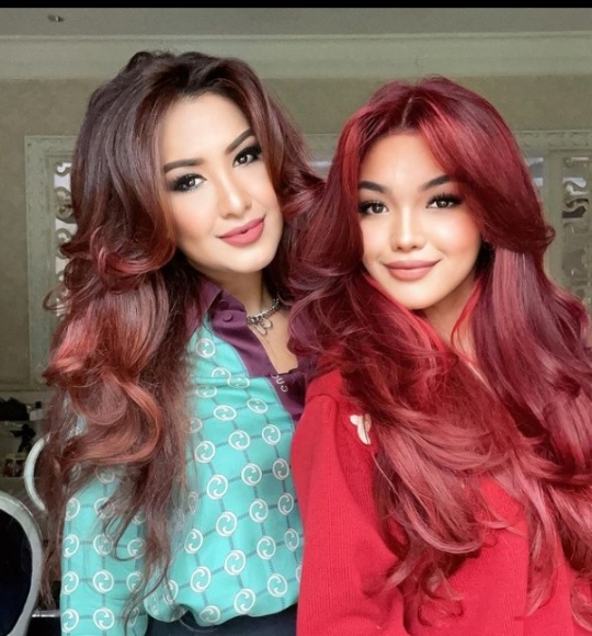 Jarang Tersorot, Ini Potret Queennara Anak Liza Natalia, Cantik Bak Kembaran Sang Ibu