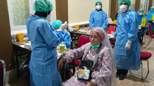 Foto-Foto Jemaah Haji di Sulsel Berdandan Gemerlap