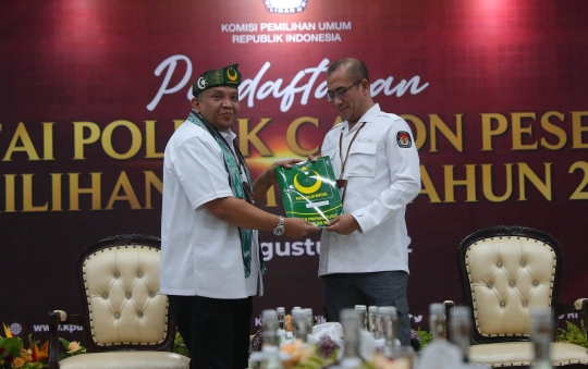 PDIP, NasDem, hingga PKS Mendaftar Jadi Calon Peserta Pemilu 2024