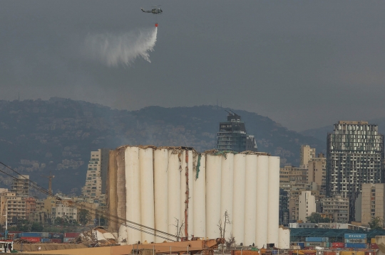 Runtuhnya Gudang Gandum Sisa Ledakan Beirut Picu Trauma Warga Lebanon