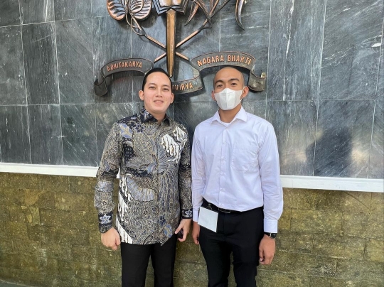 Ajudan Prabowo Antarkan Adik Pendidikan di Akmil, Potret Dua Saudara Ini Disorot