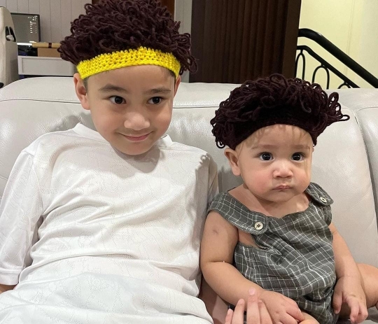 Duo Anak Sultan Rafathar dan Rayyanza Tampil Kribo, Ganteng Banget tapi Cipung Nangis
