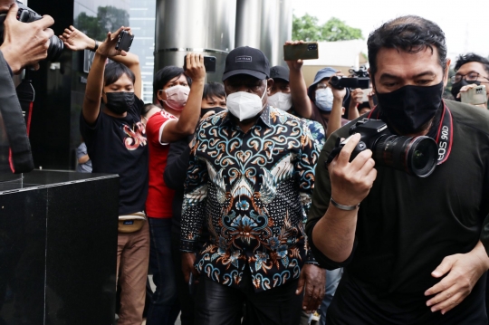 KPK Periksa Wakil Bupati Mamberamo Tengah untuk Perkuat Bukti Suap Ricky Ham Pagawak