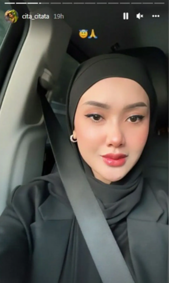 Tampil Anggun dan Bikin Pangling, Ini 5 Potret Terbaru Cita Citata Kenakan Hijab