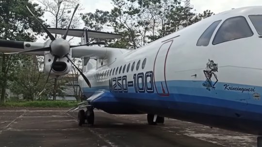 Ingat Pesawat N250-100 Buatan BJ Habibie? Ini Potretnya Terbengkalai di Bandung