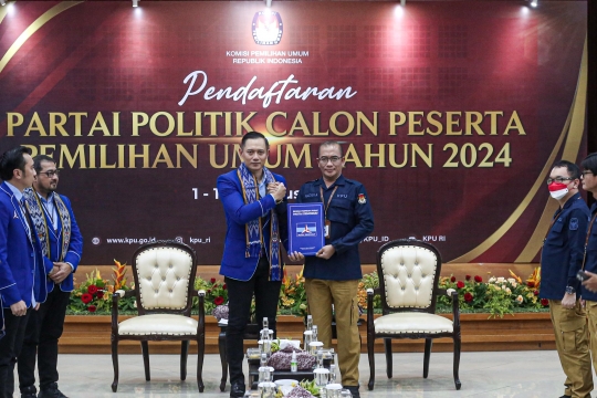 AHY Daftar Partai Demokrat Jadi Peserta Pemilu 2024