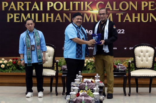 Anis Matta dan Fahri Hamzah Pimpin Pendaftaran Partai Gelora ke KPU