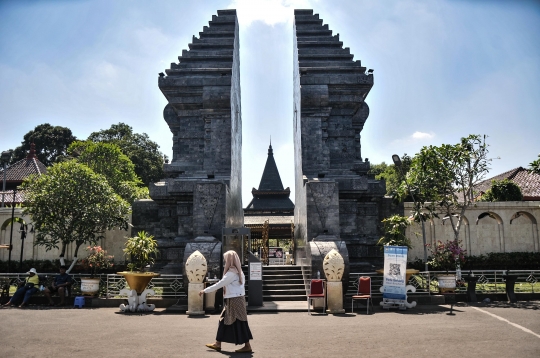 Berziarah ke Makam Bung Karno di Bulan Kemerdekaan