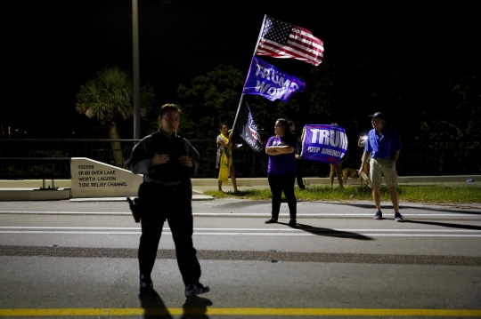 Suasana Rumah Donald Trump di Florida yang Digeledah FBI