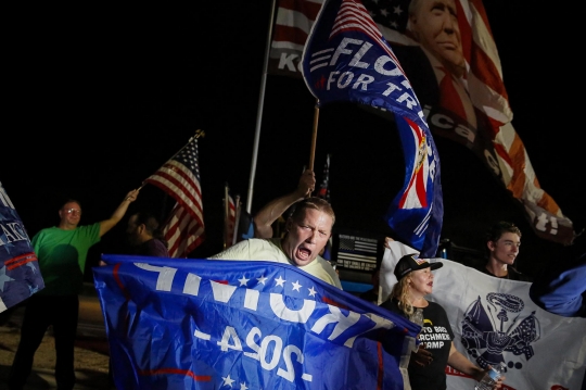 Suasana Rumah Donald Trump di Florida yang Digeledah FBI