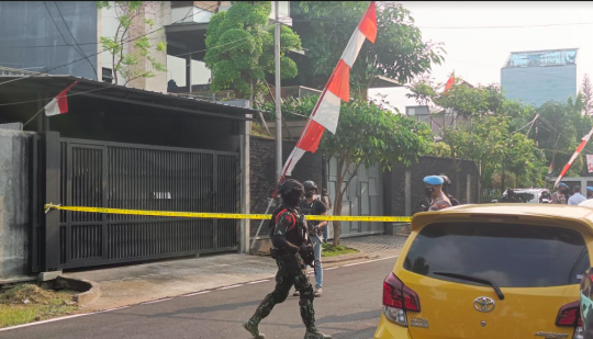 Potret Mencekam Rumah Irjen Ferdy Sambo, Dijaga Ketat Brimob Bersenjata Lengkap