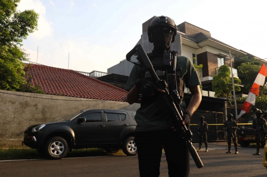 Menegangkan di Rumah Irjen Ferdy Sambo: Dijaga Ketat Brimob Bersenjata Laras Panjang
