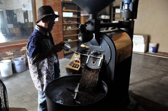 Jejak Kopi Blitar yang Melegenda