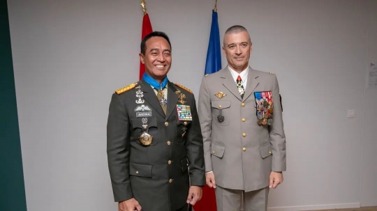 Panglima TNI Ketemu Jenderal Prancis, Diberi Hadiah Istimewa Hanya buat yang Terpilih