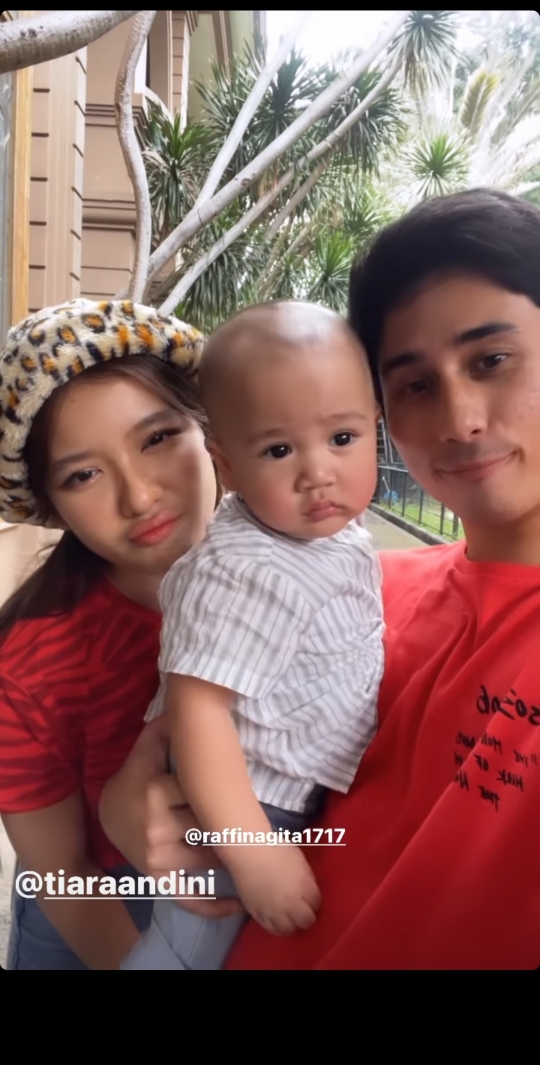 Intip Momen Alshad Ahmad dan Tiara Andini Bareng Rayyanza, Ekspresinya Bikin Gemas