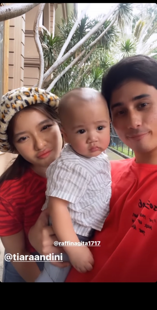 Intip Momen Alshad Ahmad dan Tiara Andini Bareng Rayyanza, Ekspresinya Bikin Gemas