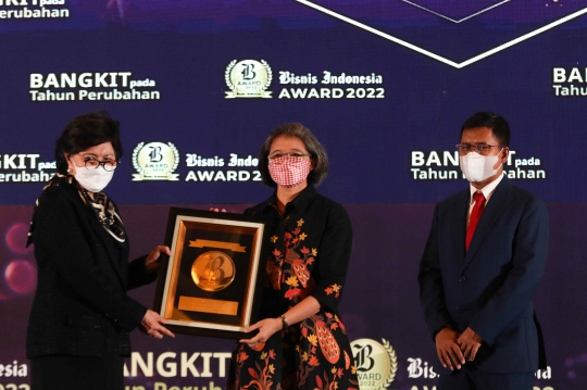 SCM Terima Penghargaan Bisnis Indonesia Award 2022