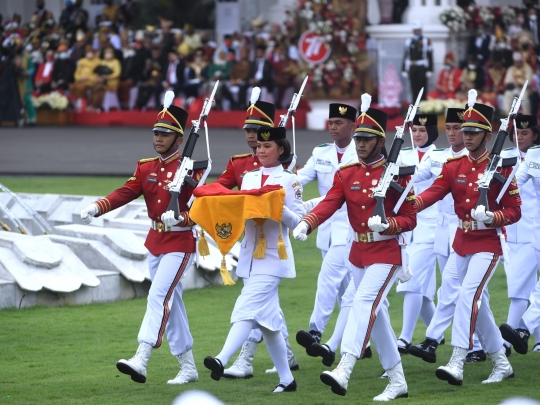 I Dewa Ayu, Sosok Cantik Pembawa Baki Bendera Pusaka di Istana Merdeka