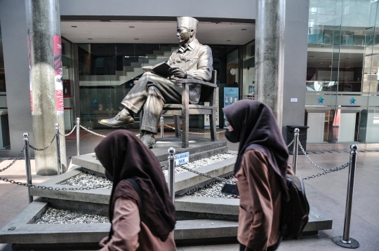 Melihat Koleksi Pribadi Bung Karno di Perpustakaan Proklamator Blitar