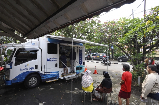 Antusiasme Warga Depok Bayar Pajak Lewat Layanan Paling D'Best