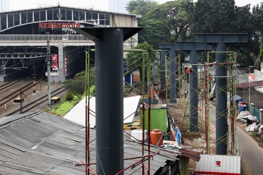 Pembangunan Skywalk Kebayoran Lama Ditargetkan Rampung Oktober 2022