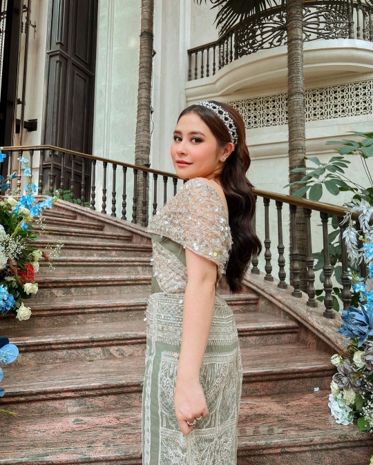 Pesona Prilly Latuconsina Saat jadi Bridesmaid, Cantik Banget Sampai Bikin Pangling