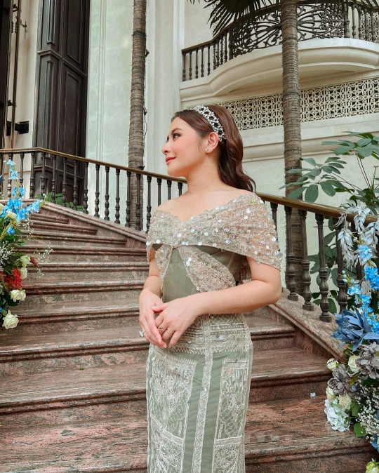 Pesona Prilly Latuconsina Saat jadi Bridesmaid, Cantik Banget Sampai Bikin Pangling