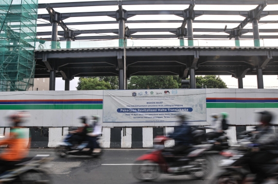 Progres Revitalisasi Halte Transjakarta Kebon Pala Capai 50 Persen