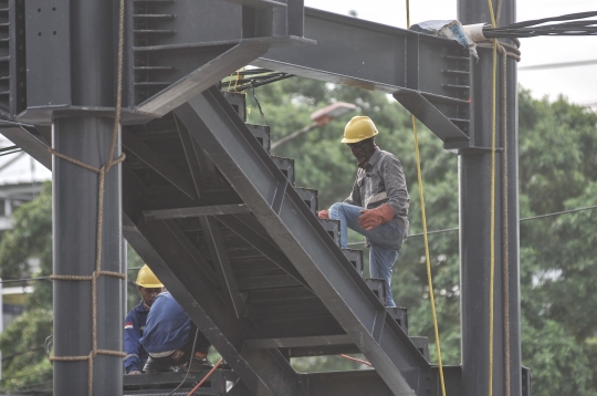 Progres Revitalisasi Halte Transjakarta Kebon Pala Capai 50 Persen