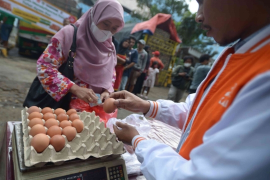 Operasi Pasar untuk Menstabilkan Harga Telur Ayam Ras
