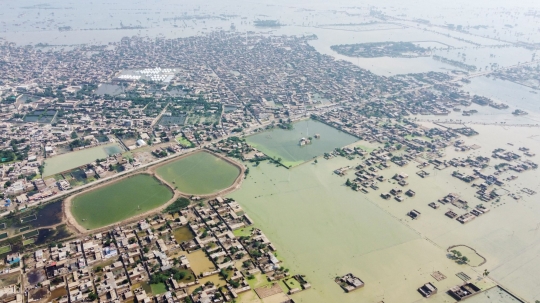 Penampakan Satelit Saat Banjir Pakistan Membentuk Danau Raksasa