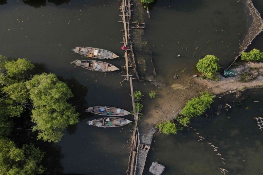 Nestapa Nelayan Desa Tarumanegara di Tengah Cuaca Buruk