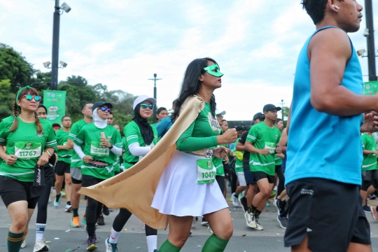 Keseruan Lomba Maraton Menyambut Hari Olahraga Nasional