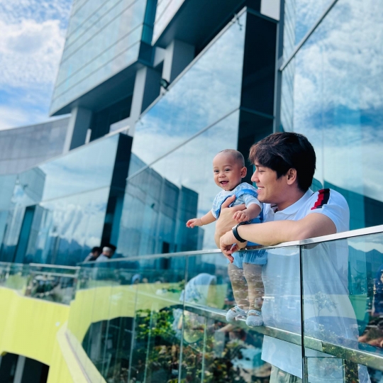 Baby L Ternyata Wajahnya 11 12 sama Rizky Billar Waktu Kecil, Ini Potretnya Cute Abis