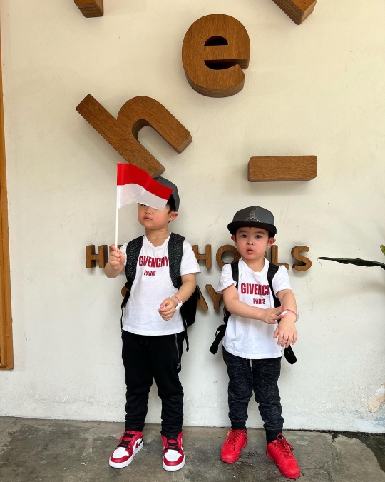 Ultah ke-3, Ini Deretan Foto Mikhael Moeis Anak Sandra Dewi yang Lucu & Menggemaskan