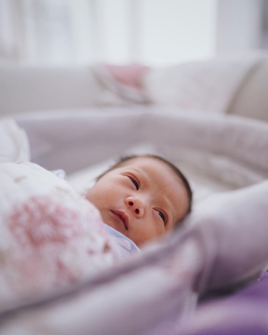 Deretan Foto Terbaru Baby Kayma Anak Kedua Tarra Budiman, Cute Banget!